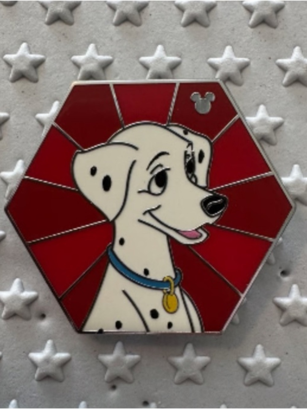 Walt Disney World Hidden Disney Pin - Perdita 101 Dalmatians Anniversary
